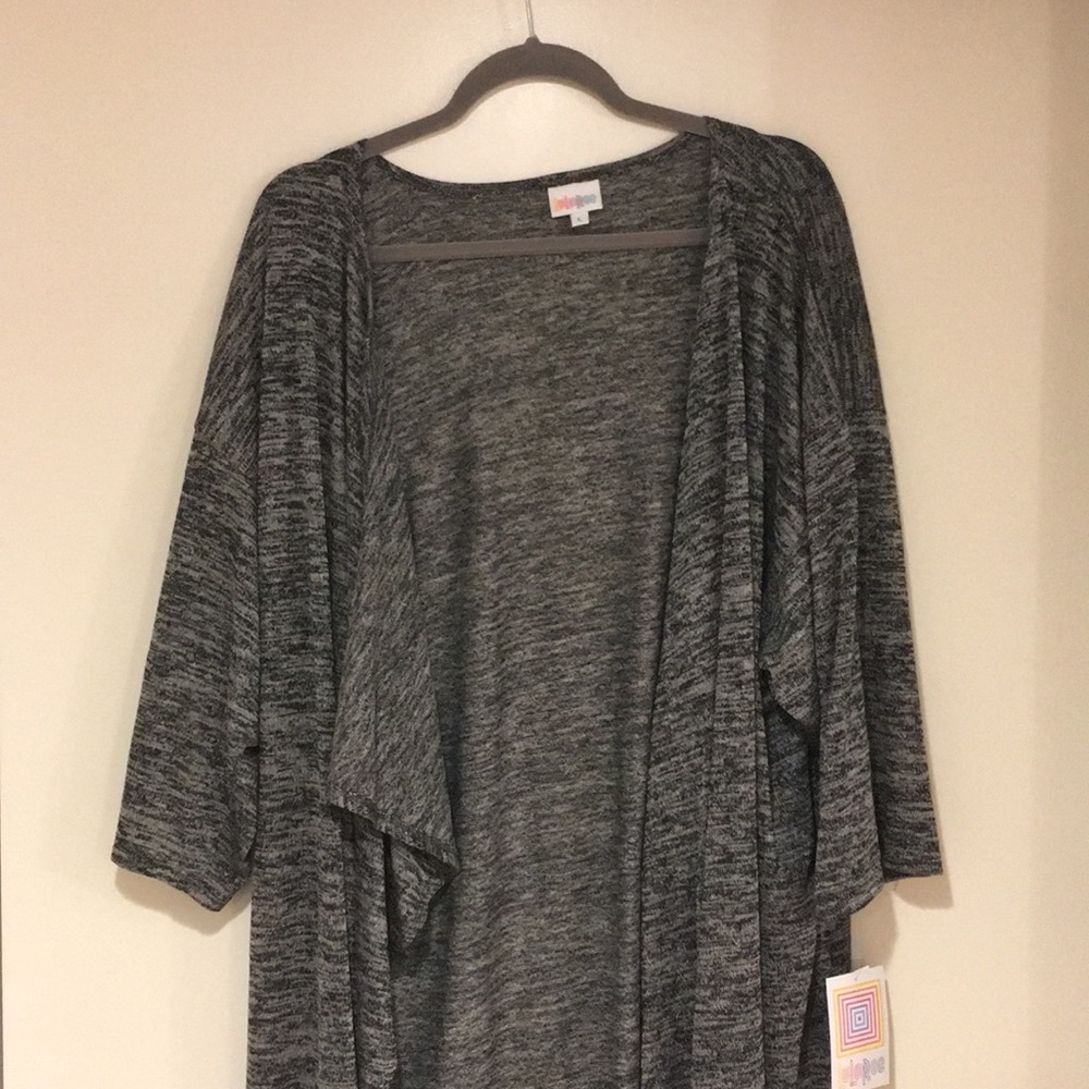 NWT heathered charcoal grey large Lularoe Shirley